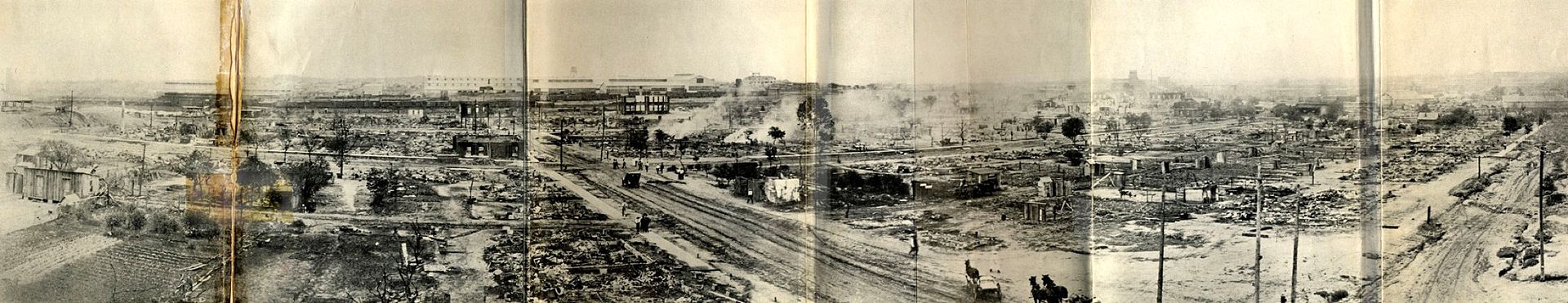 Panorama_of_the_ruined_area_tulsa_race_riots
