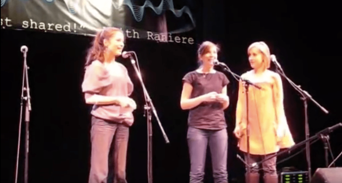 Allison-Mack-Nicki-Clyne-and-Kristin-Kreuk